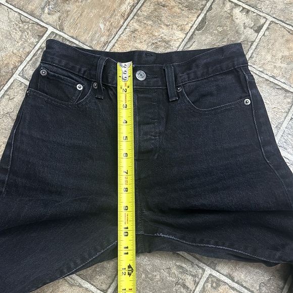 Women’s Levi’s Button Fly Jeans Straight Leg Dark Black 25” Waist - Picture 13 of 14